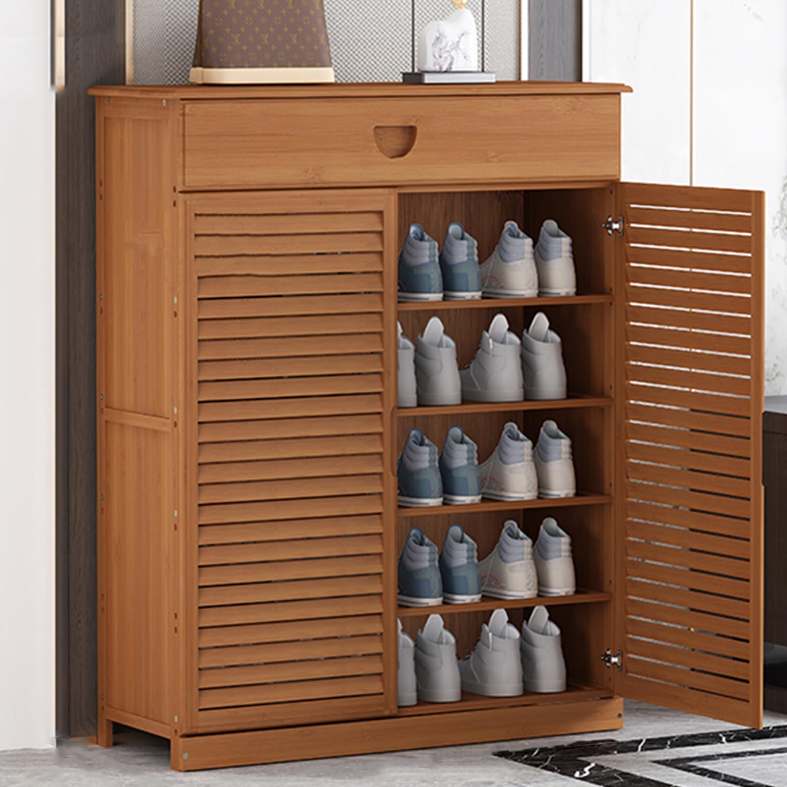 Armoire à chaussures d'entrée pour un intérieur toujours ordonné