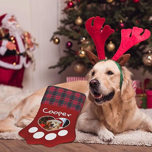Miniatura 3 de LYNLIN Medias de Navidad personalizadas con foto de mascota, calcetines de Navidad grandes en forma de pata roja para perros y gatos, chimenea de