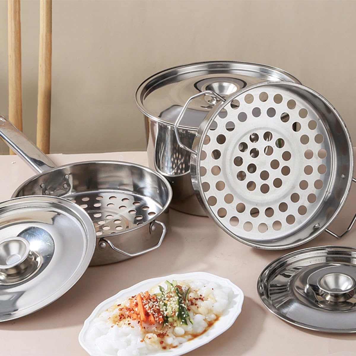 Passoire Inox Multi-fonction en Acier Inoxydable Grandes Perforations, Louche Passoire Bien Polie pour Nouilles et Barbecue, 1 Set Argenté
