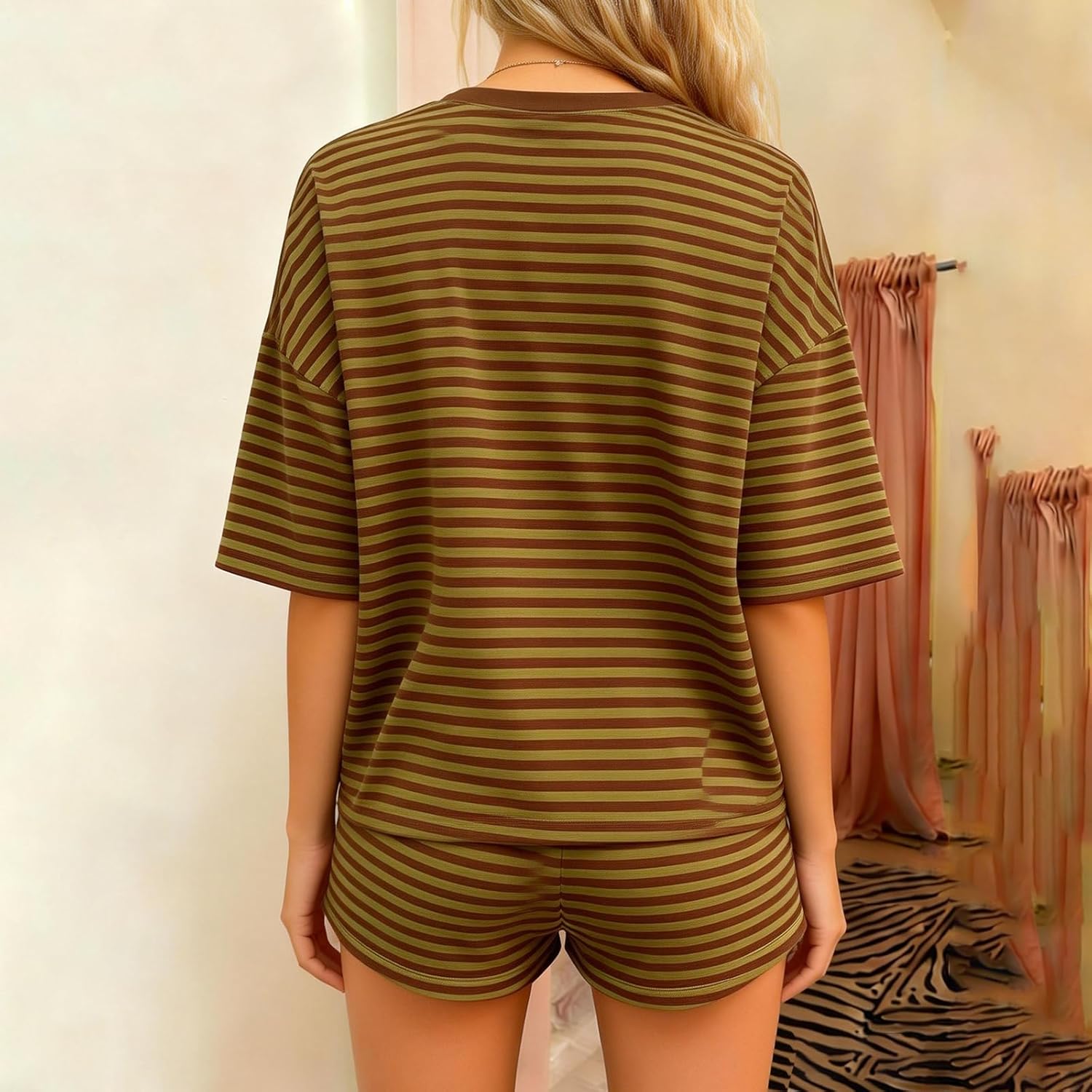 Womens Striped Oversized Tee Shirt Y2k Color Block Short Sleeve Crewneck Tee Top Summer Teens Basic Streetwear - Image 3