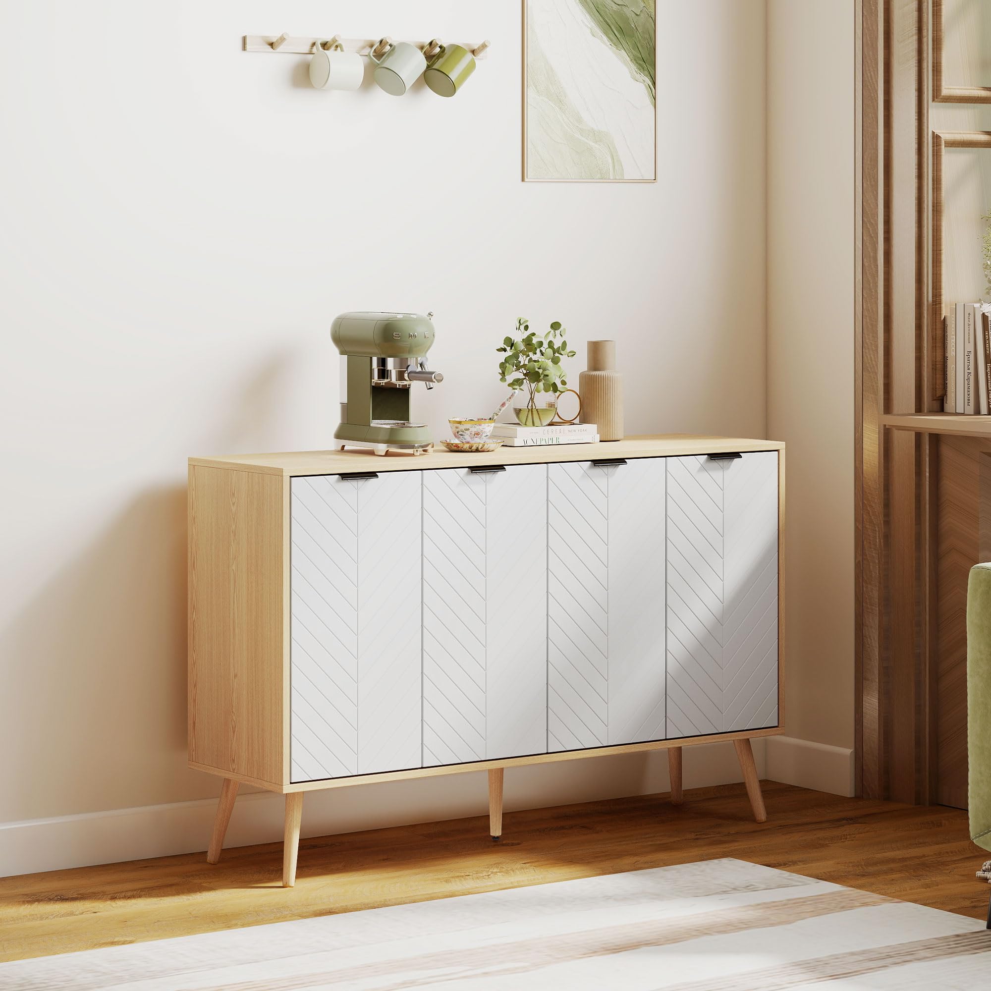 HOMCOM Aparador de 4 Puertas, Aparador de Salón con Estantes Ajustables, Patas de Madera, Puertas con Patrón de Espiga, para Cocina, Entrada, Dormitorio, Blanco y Natural, 120x35x77,4 cm