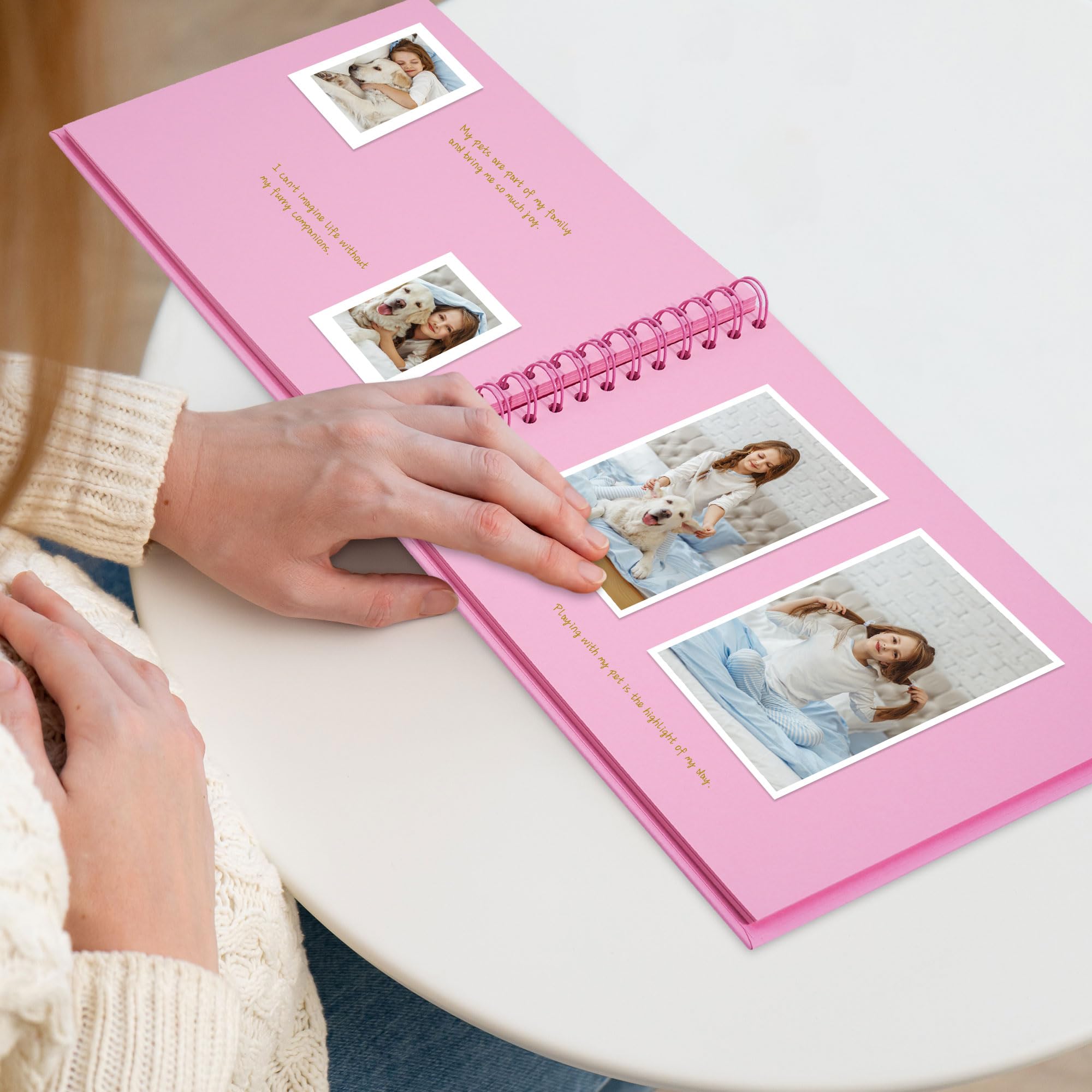Scrapbooking-album, 25,5 x 25,5 cm, met kraftpapier, harde omslag Scrapbooking-album, 25,5 x 25,5 cm, met kraftpapier, harde omslag