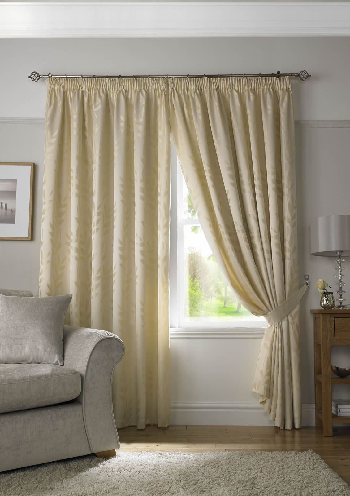 Alan Symonds  Cream Tivoli Pencil Pleat Curta, Sports Direct