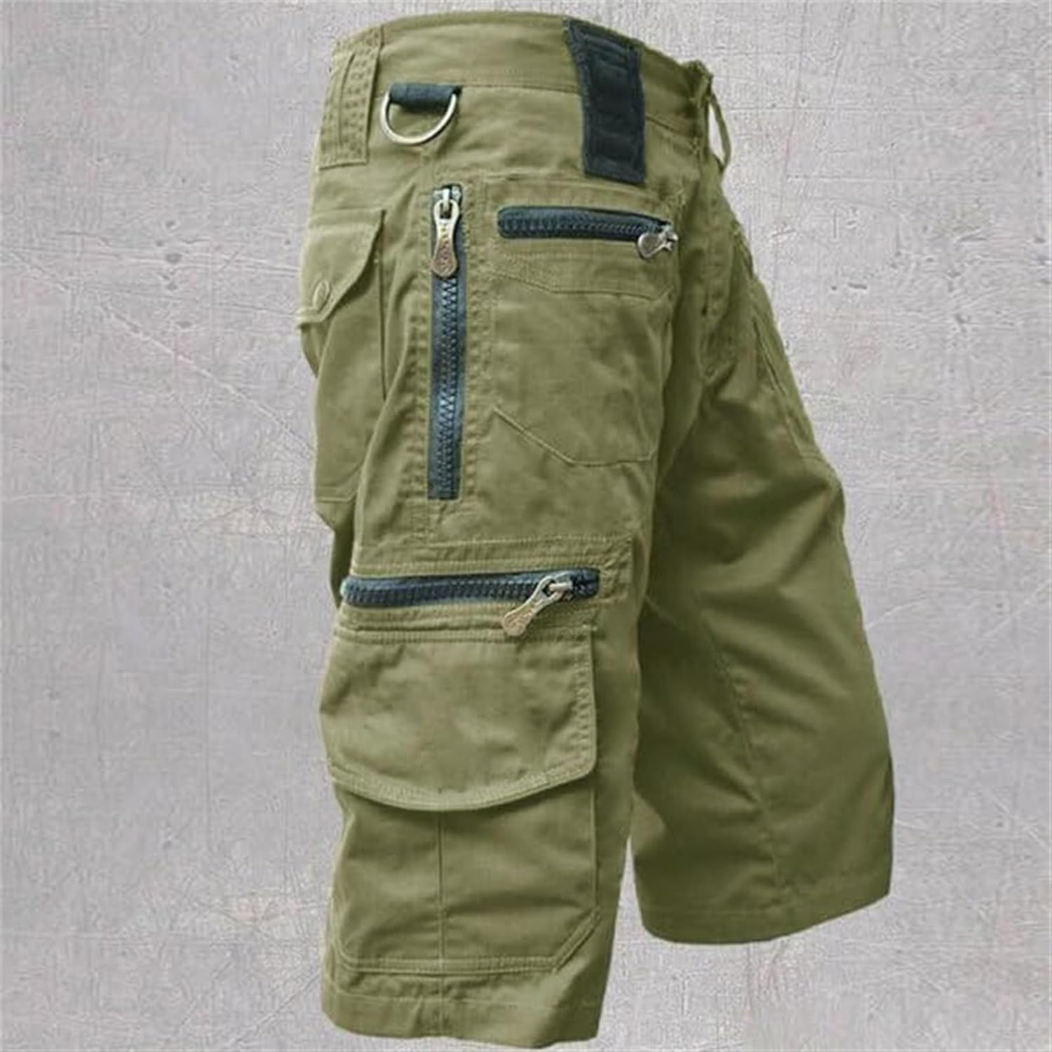 All-Terrain Cargoshorts, Multi-Pocket Quick Drying Camo Overalls Cargo Shorts with 6 Pockets.