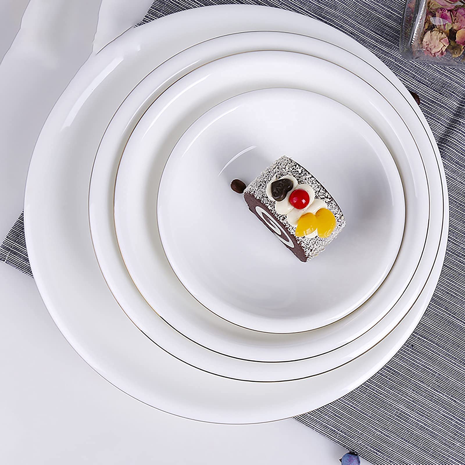 Zestaw obiadowy, porcelana Fine Bone China, okrągły, kuchenny, obiadowy, biały, zestaw obiadowo-jadalny, z miskami na makaron, zupę, do mikrofalówki i piekarnika (28 elementów, serwis dla 8 osób)