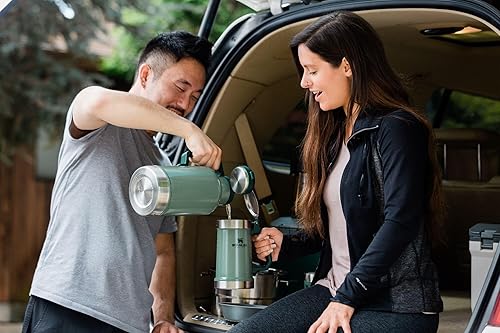 Miniatura 53 de Stanley - Jarra de cerveza, aislamiento térmico, mantiene la cerveza fría, acero inoxidable carbonatado interior, revestimiento exterior duradero