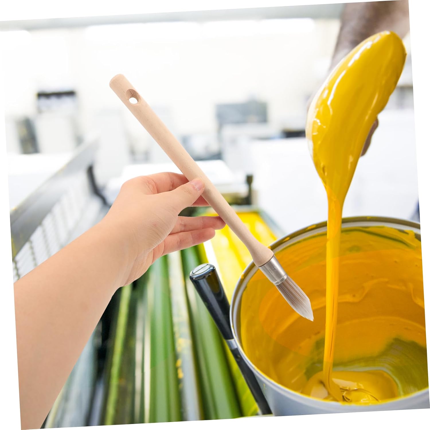Gadpiparty Round Portable Paint Brush with Wooden Handle Small Ergonomic Design for Painting and Cleaning Neat Bristles for Even Application Multipurpose Use