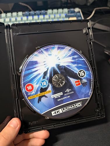 Amazon.co.jp: 遊星からの物体X (ユニバーサル思い出の復刻版DVD