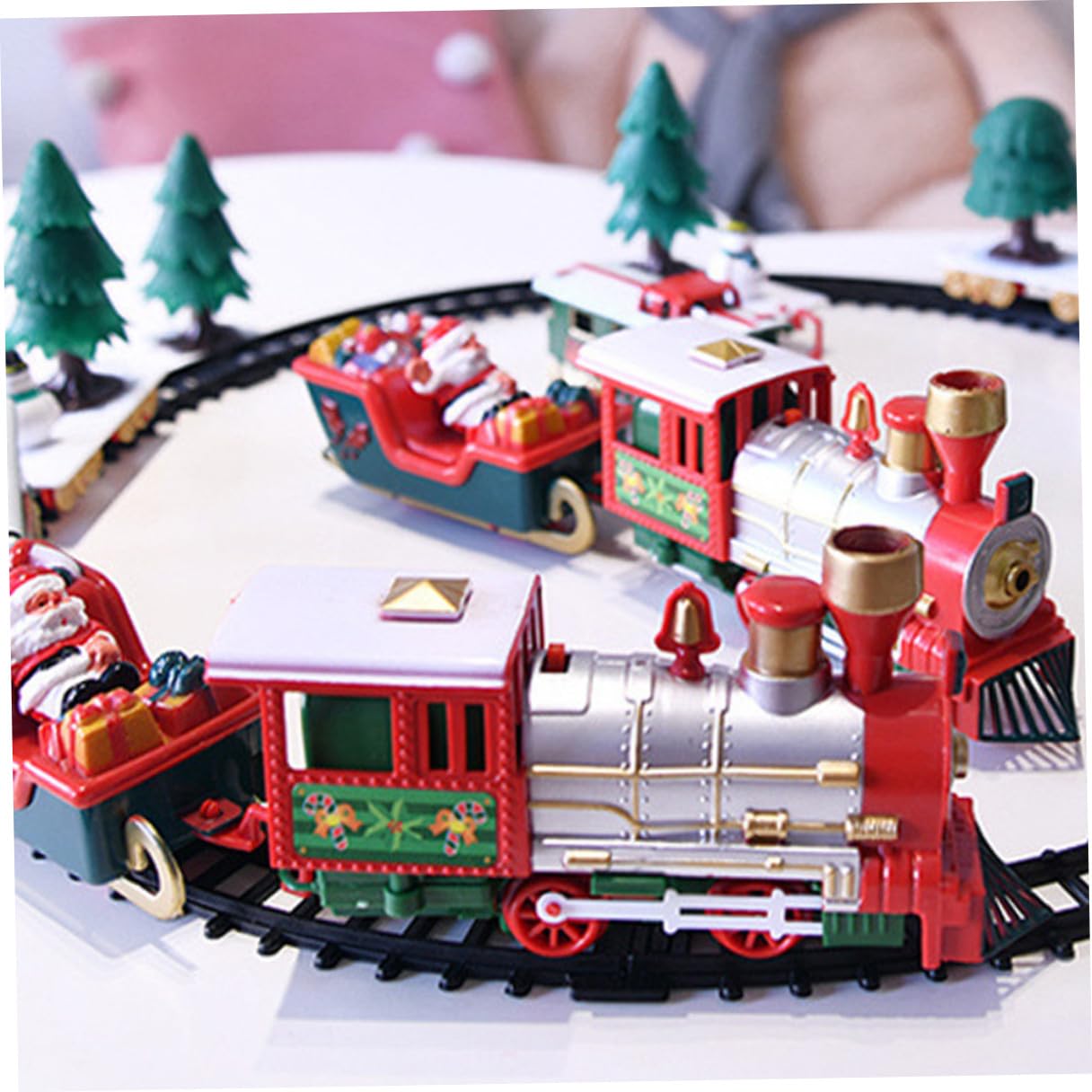 YARNOW Train Noël Électrique en Plastique avec Circuit, Jouet à Assembler pour Garçon et Filles, Design Festif pour Fête de Noël et Développement Motricité Fine