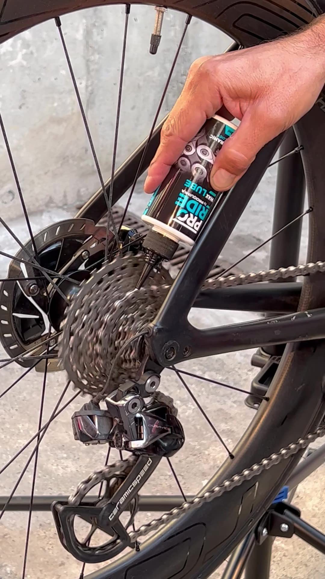 Wet Lube - Lubricante cadena bicicleta - Lubricante humedo con PTFE - Antidesgaste, antifricción, antioxidante - 150 ml, Verdoso (Paquete de 2)