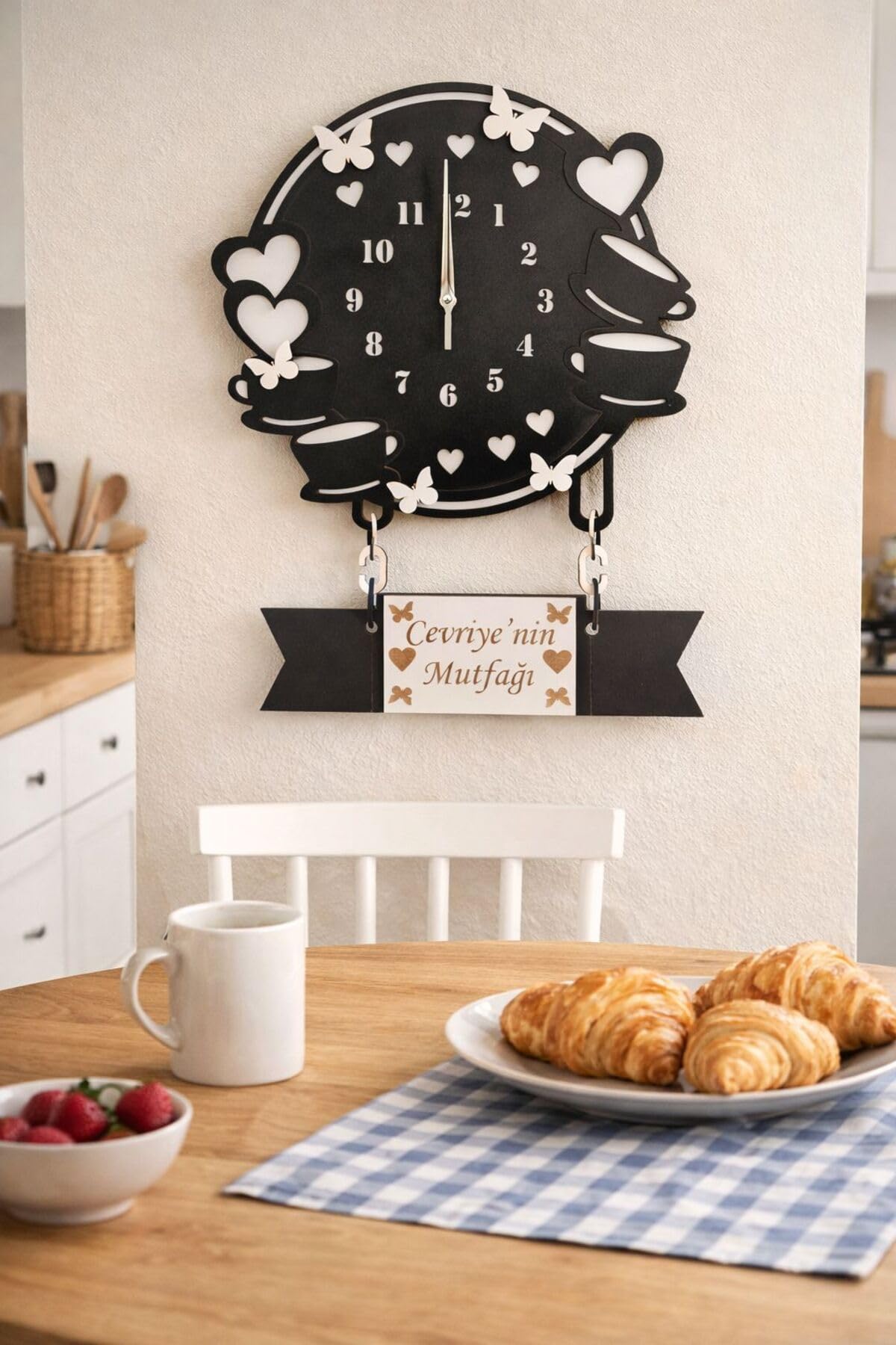 Horloge Murale de Cuisine en Bois SODEF en Finition Noire