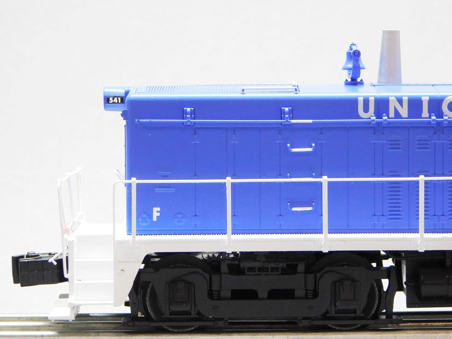 M.T.H. Electric Trains Lionel Union RR HOT Metal NW2 Diesel Locomotive Engine 2322060-2322061