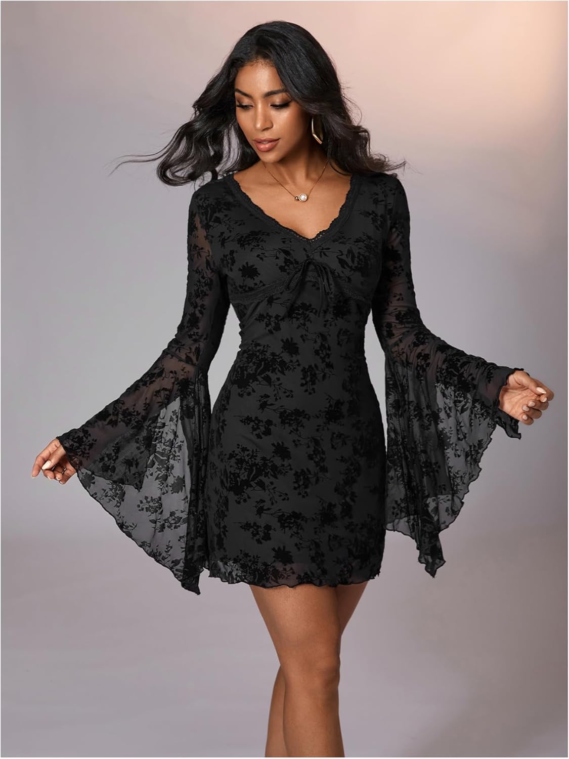 WDIRARA Women's Vintage Floral Print V Neck Dress Mesh Split Ruffle Long Bell Sleeve Dresses - Image 5
