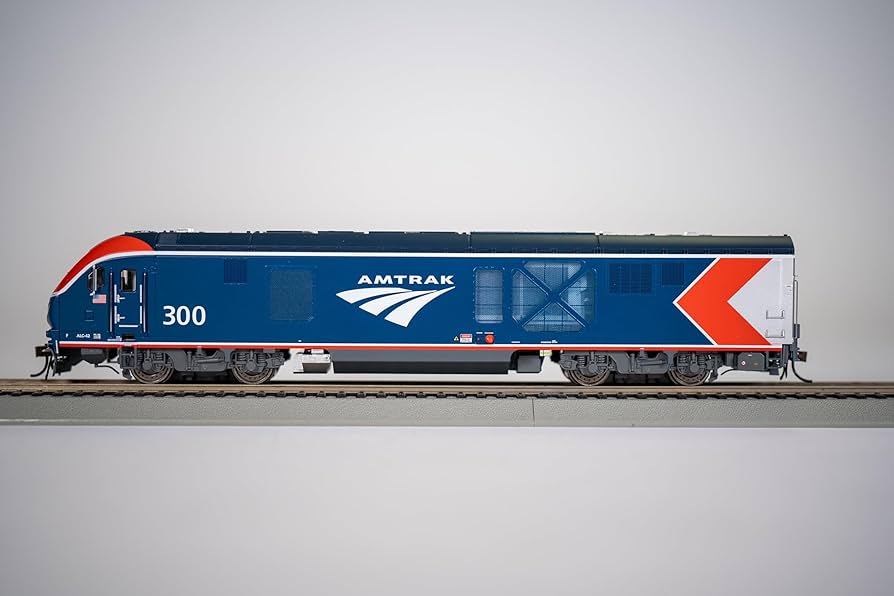 Amazon.com: Bachmann Trains - Siemens ALC-42 Charger - TCS DCC