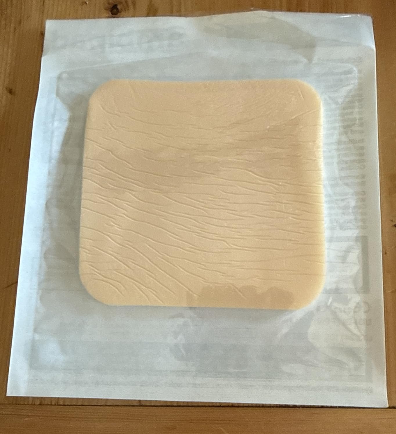 Schaumstoffwundauflage, 10x10cm, steril, moderne Wundversorgung aus Deutschland, bei chronischen und schwer heilenden Wunden z.B. offenes Bein, Dukubitus, Ulzera, Verbrennungen 2. Grades u.Ä.