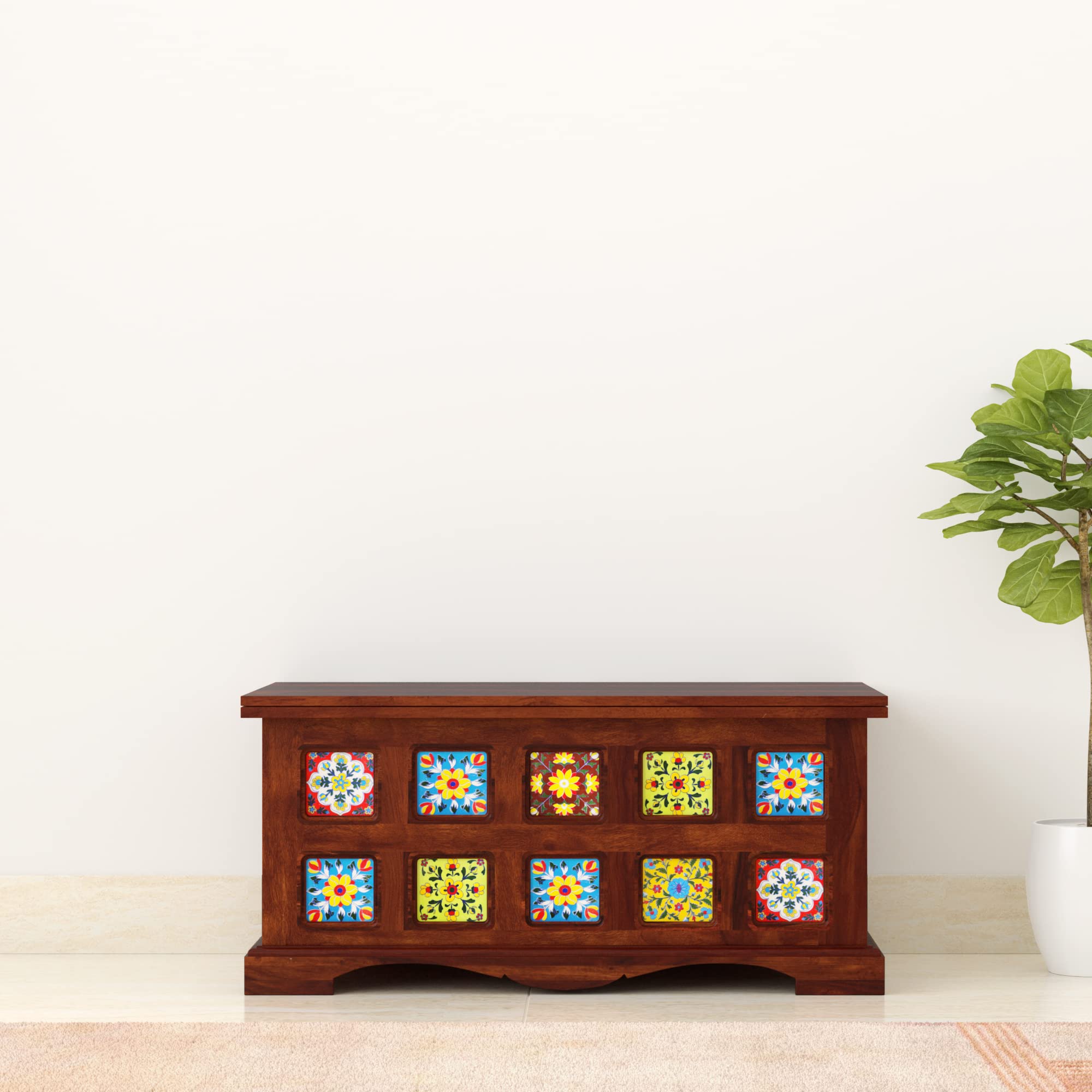 Amazon Brand - Solimo Starlore Solid Sheesham Wood Trunk, Honey Finish