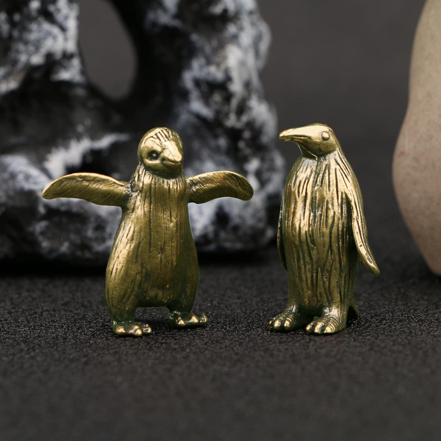 2pcs Brass Penguin Statue Little Penguin Statue Ocean Arctic Animal Collection Sculpture Feng Shui Animal Statue
