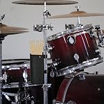 Drumstick Holder Drum Sticks Holder Bag for Drumsticks Brushes Mallets Up to 10 Pairs, Two Straps Attach to Drum Kit & Music Stand (Black)
