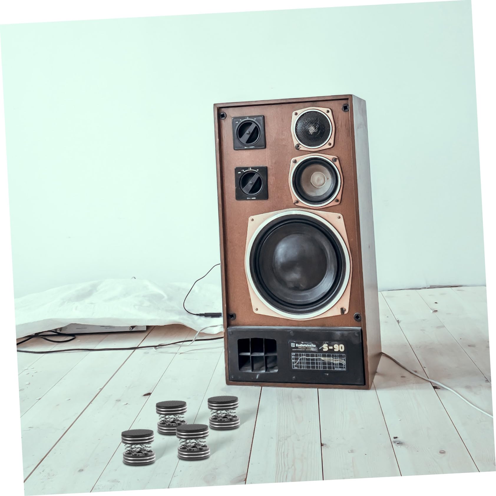 4 pezzi Piedini Isolanti per Altoparlanti con Molla in Supporti Antivibrazione per Subwoofer e Giradischi Base in Antiscivolo per Protezione Pavimento Hifi