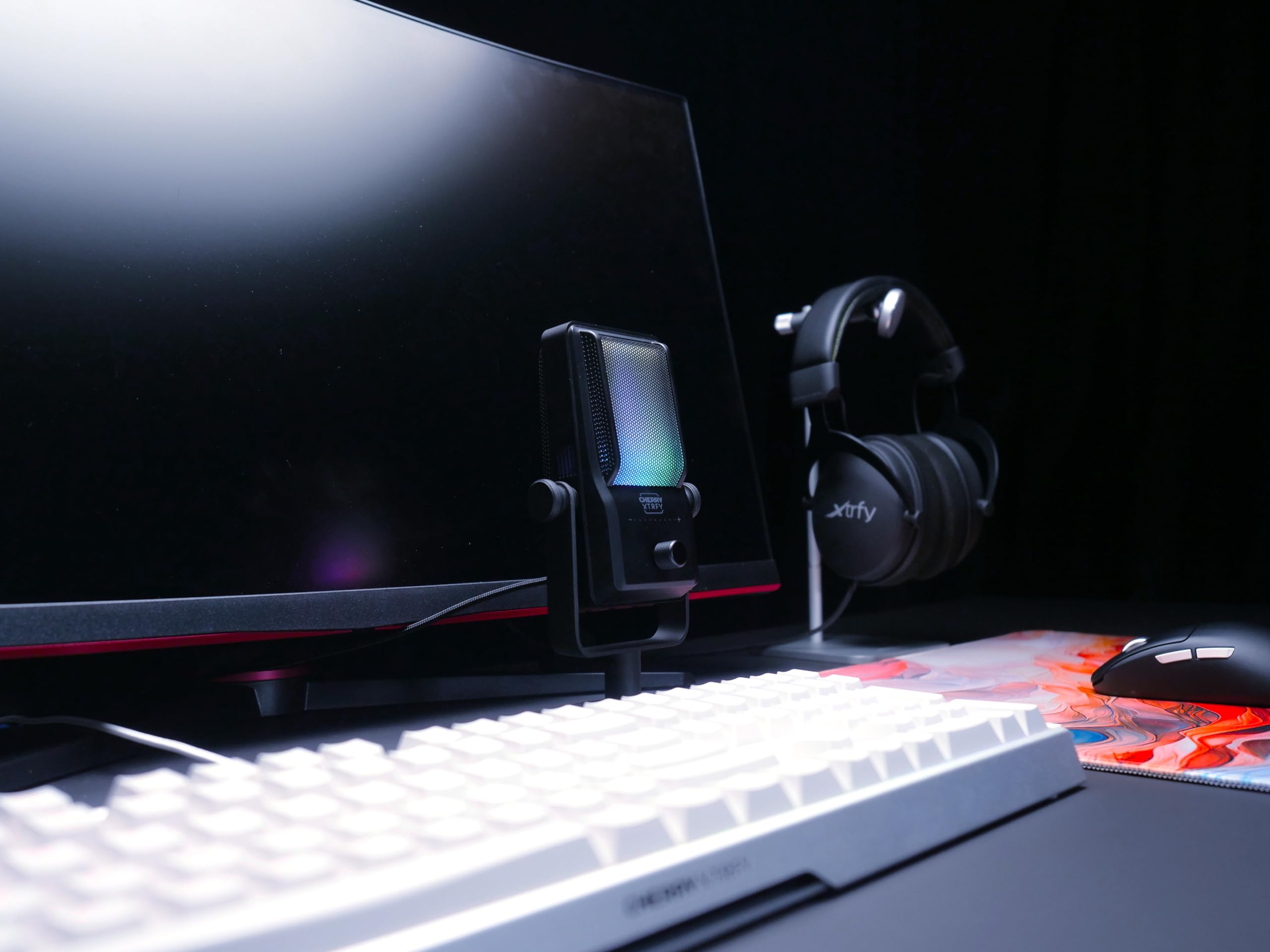 Amazon.com: Cherry XTRFY NGALE R, Premium USB Microphone for