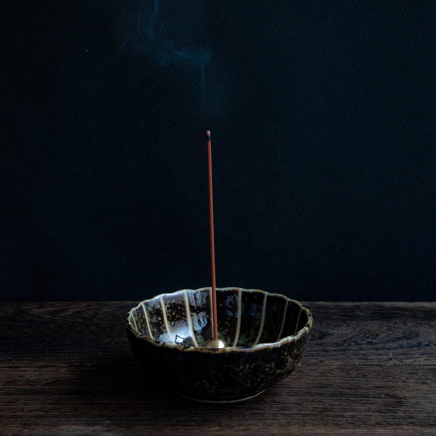 Asayu Japan Traditional Incense Sticks Sandalwood and Plum Blossom Blend (40gr) for Morning Meditation, Relax or Yoga, Made in Japan - Sandalwood and Plum Blend 40gr