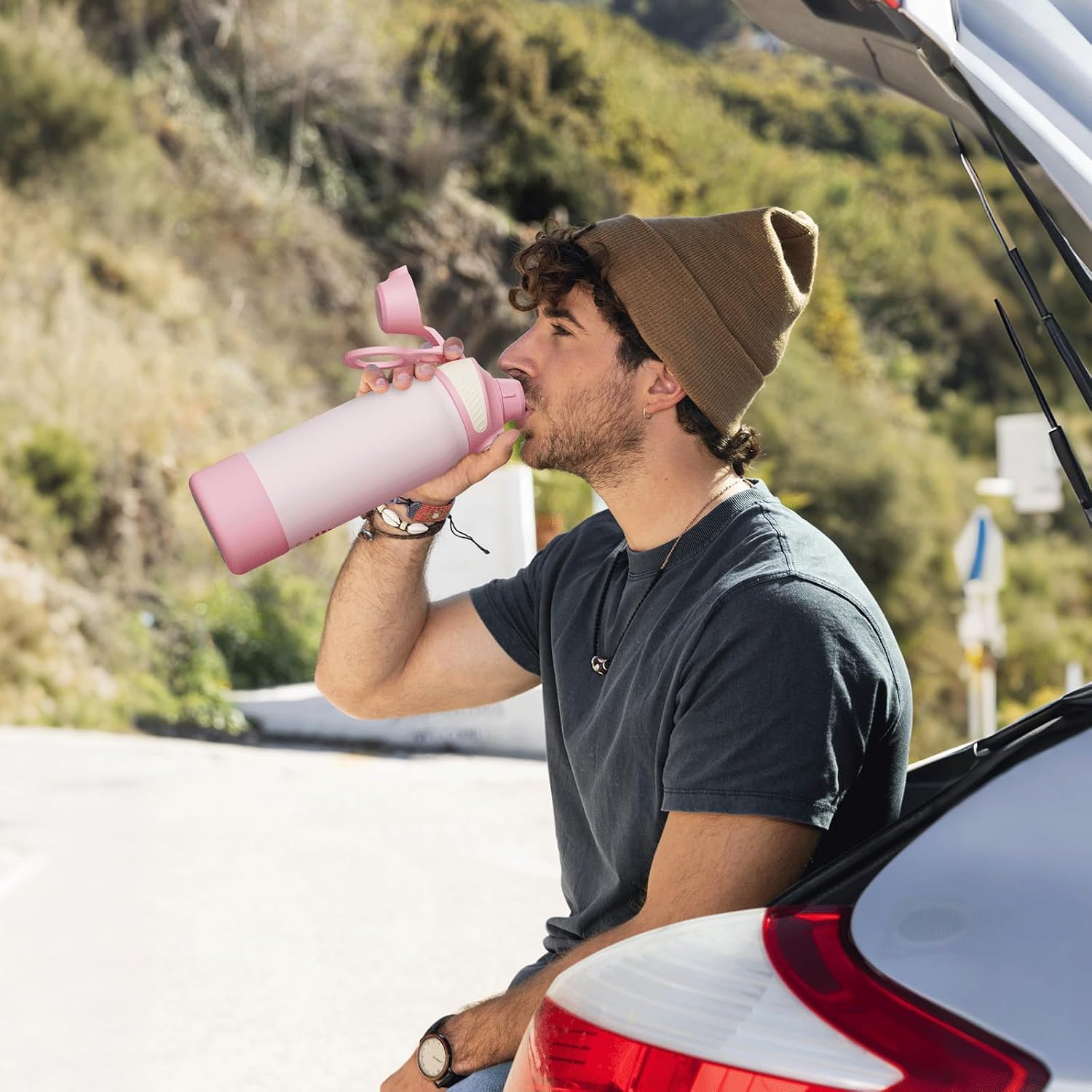 FJbottle Insulated Water Bottle with Magnetic Phone Holder, MagSafe Compatible Stainless Steel Leak Proof Sports Flask, Tripod Function for Gym, Workout 32 Oz Pink