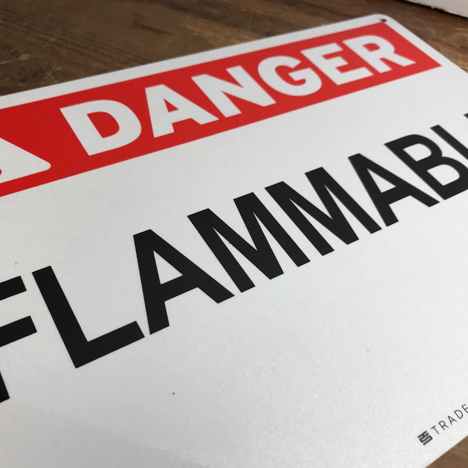TRADESAFE Danger Flammable Sign - Fire Hazard Warning Signs, Quick Install Aluminum Safety Sign, Light Reflective, UV-Resistant, Waterproof, 14” X 10” Fire Safety Wall Signs For Business
