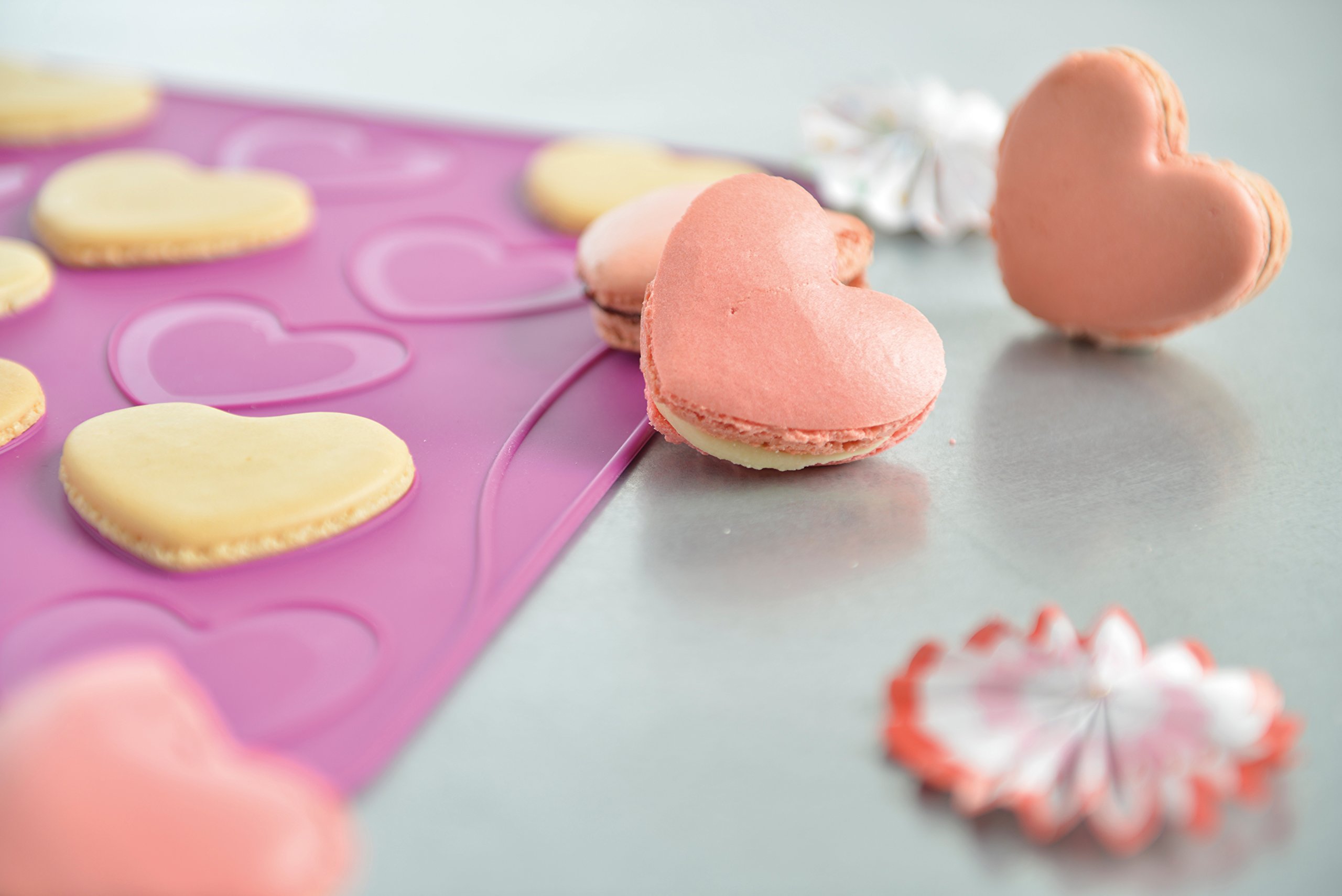 mastrad F45760 Kit Macaron Cœur Silicone Berry 33,5 x 5 x 20,9 cm