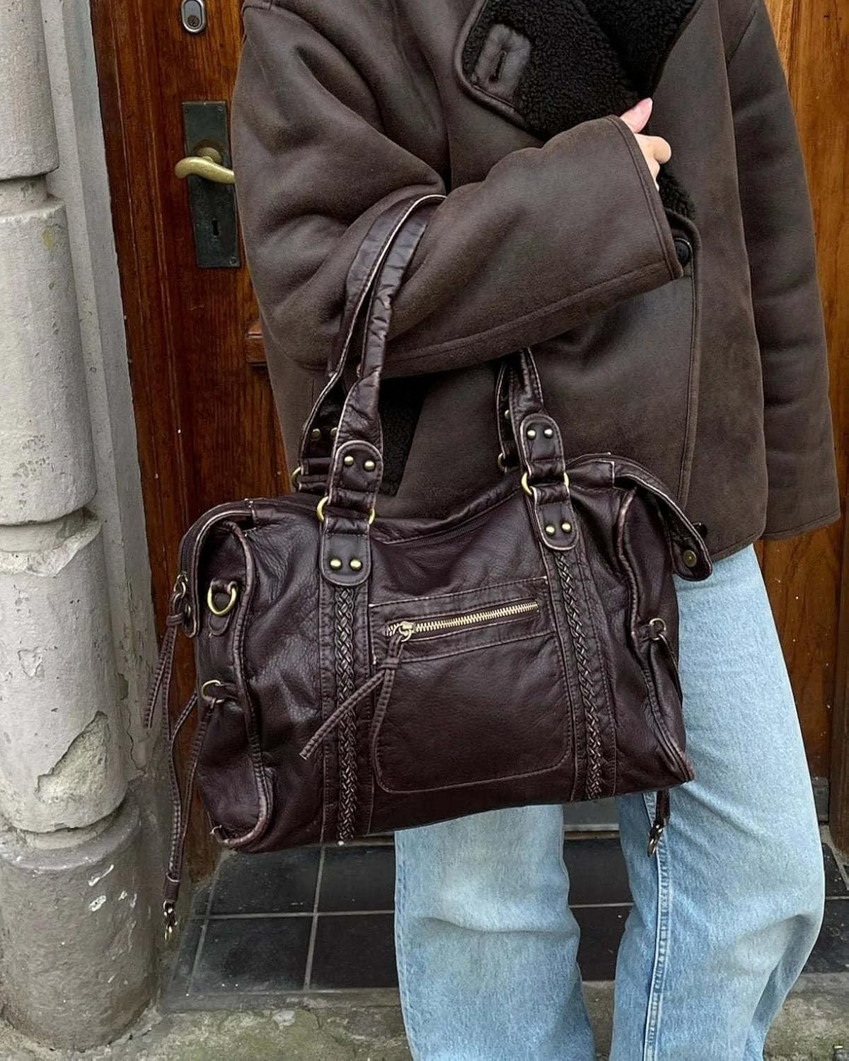 Tote Bag Soft Leather Hobo Bags for Women Y2K Tote Handbag City Bags with Adjustable Crossbody Strap - Image 2