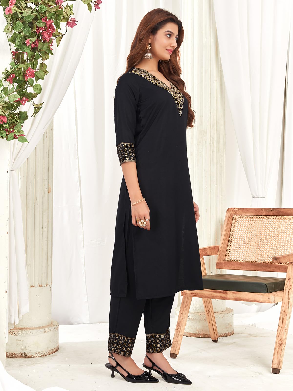 Sanisa Women's Cotton Blend Sequins Embroidery Foil Printed Straight Kurta With Pant And Dupatta Set (221Kbd2347N-S_Black)