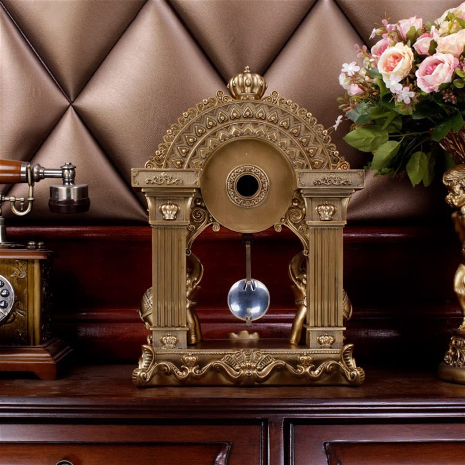 Décorative Style rétro européen Horloge de Bureau Salon cheminée décoration Horloge lumière Luxe Ornements Artisanat pour Bureau Chambre Table