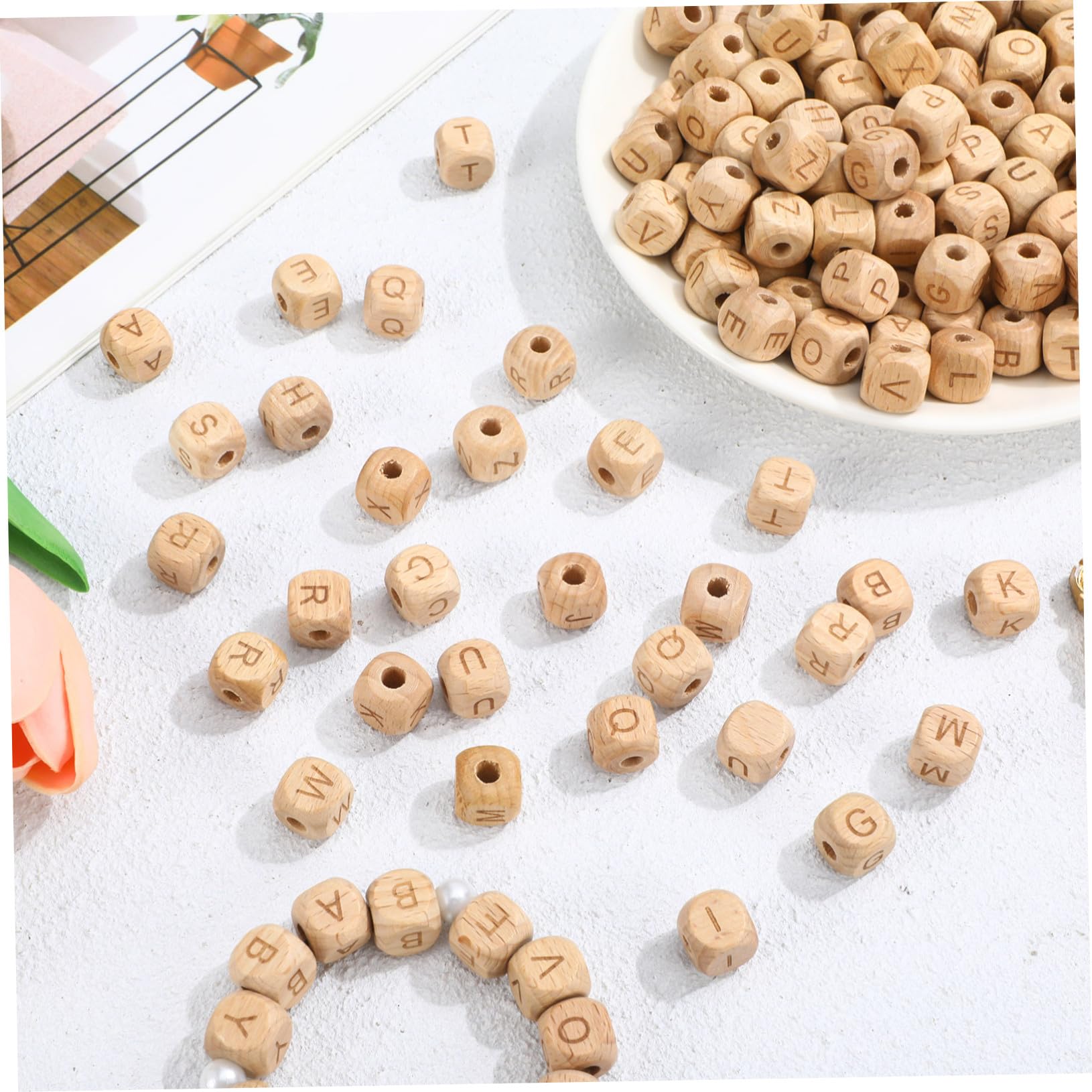 260 Pezzi Perline in Legno Faggio Quadrate Alfabeto Perline Artigianali Leggere per Creazione Gioielli Braccialetti e Progetti DIY per Adulti