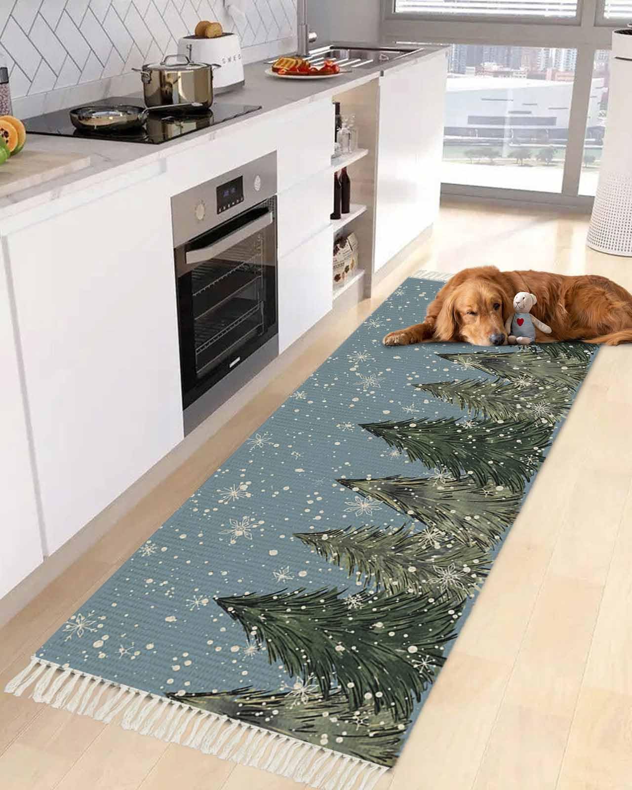 Christmas Kitchen Runner Rug 2x4 Bedside Rug with Tassel Cotton Woven Throw Rugs Washable Hallway Runner Rug Winter Vintage Green Xmas Tree Snowflake