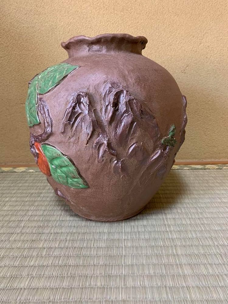 鍋島焼 名工 嘉秀 作 盛上彩釉 柿図 飾壺 陶器 壺 高さ約25㎝ Amazon.co.jp: 鍋島焼 名工 嘉秀 作 盛上彩釉 柿図 飾壺 陶器 壺
