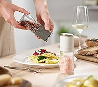 Vista 4 de Joseph Joseph Juego de molinillo de sal y pimienta - Negro/Gris