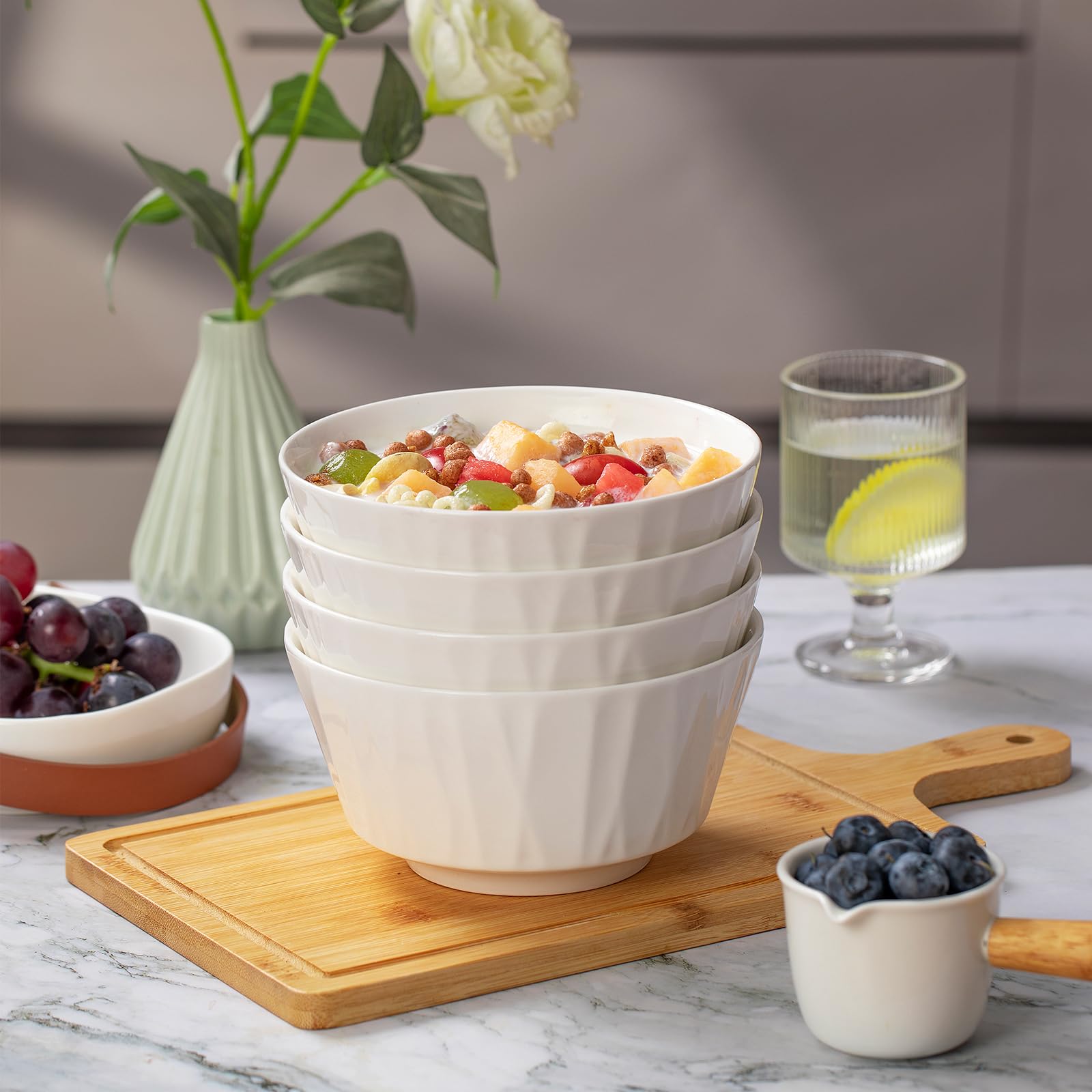 Lot de 4 bols à céréales en céramique pour dessert, petit déjeuner, bol de service en céramique blanche, 700 ml, parfaits pour la crème glacée, la soupe, les pâtes, la salade, les nouilles