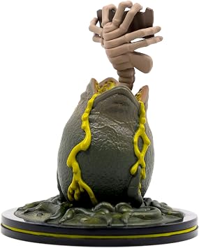 Facehugger Q-Fig Diorama