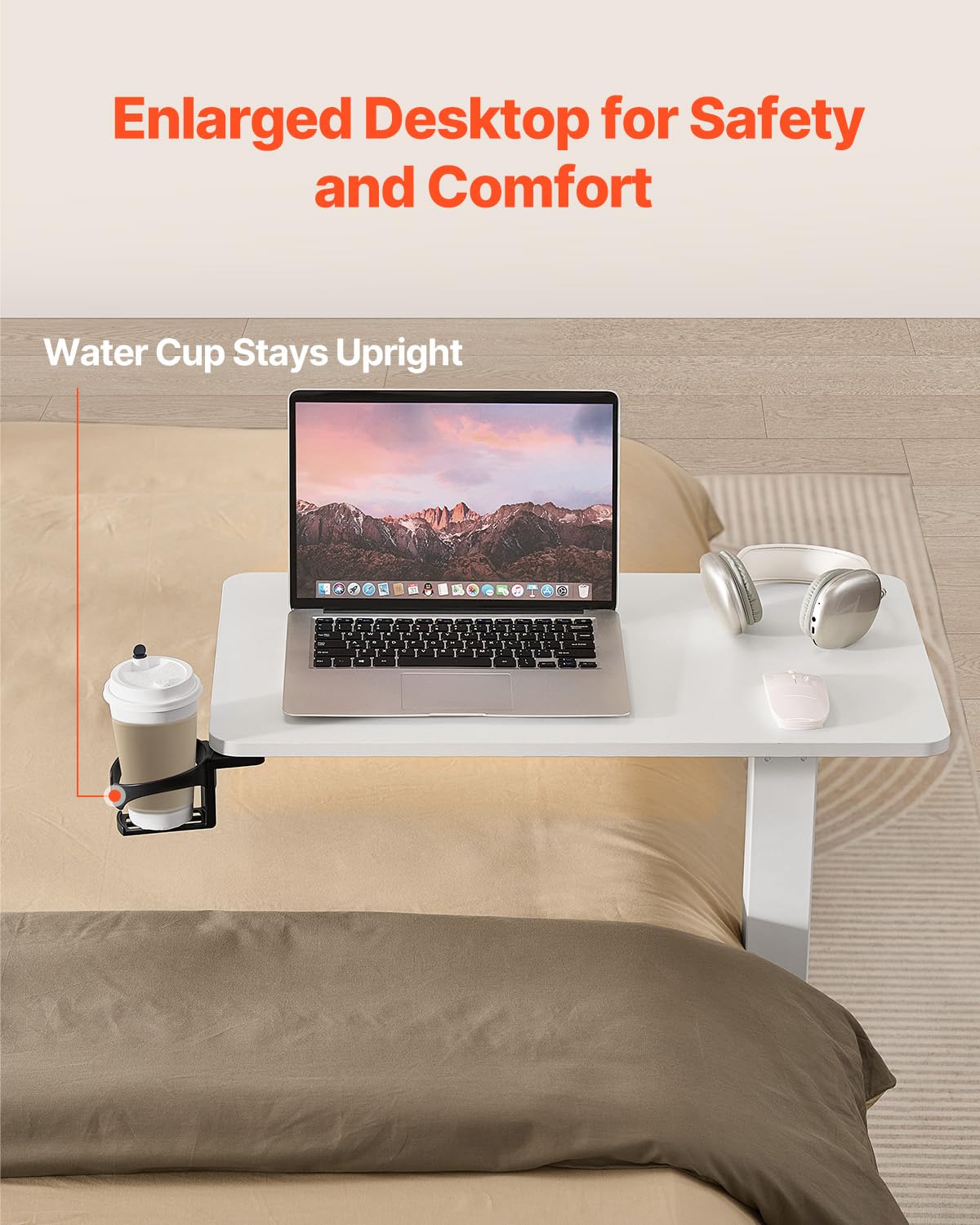 VEVOR Tavolino da Letto Mobile con 4 Ruote Nascoste, Scrivania per Laptop, Regolabili in Altezza con Portabicchieri, Scrivania Portatile in Truciolato Sopra Letto per Casa, Ufficio, Studio, Bianco