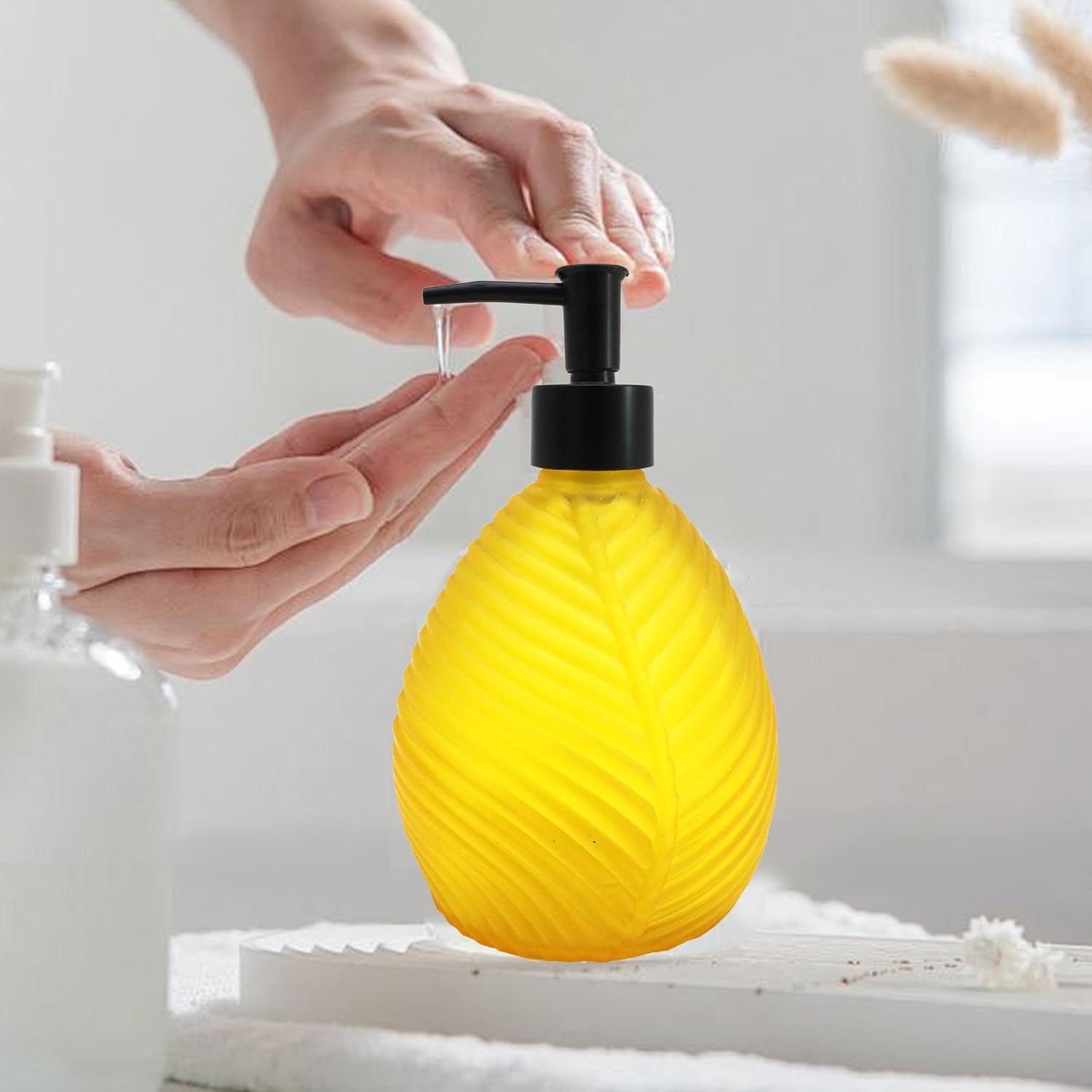 Glass Soap Dispenser for Kitchen, 500ML Hand Soap Dispensers Pump Bottles, Shower Liquid Soap Dispenser for Bathroom Hand Dish Shampoo and Conditioner Laundry Lotion Dispenser(Yellow)