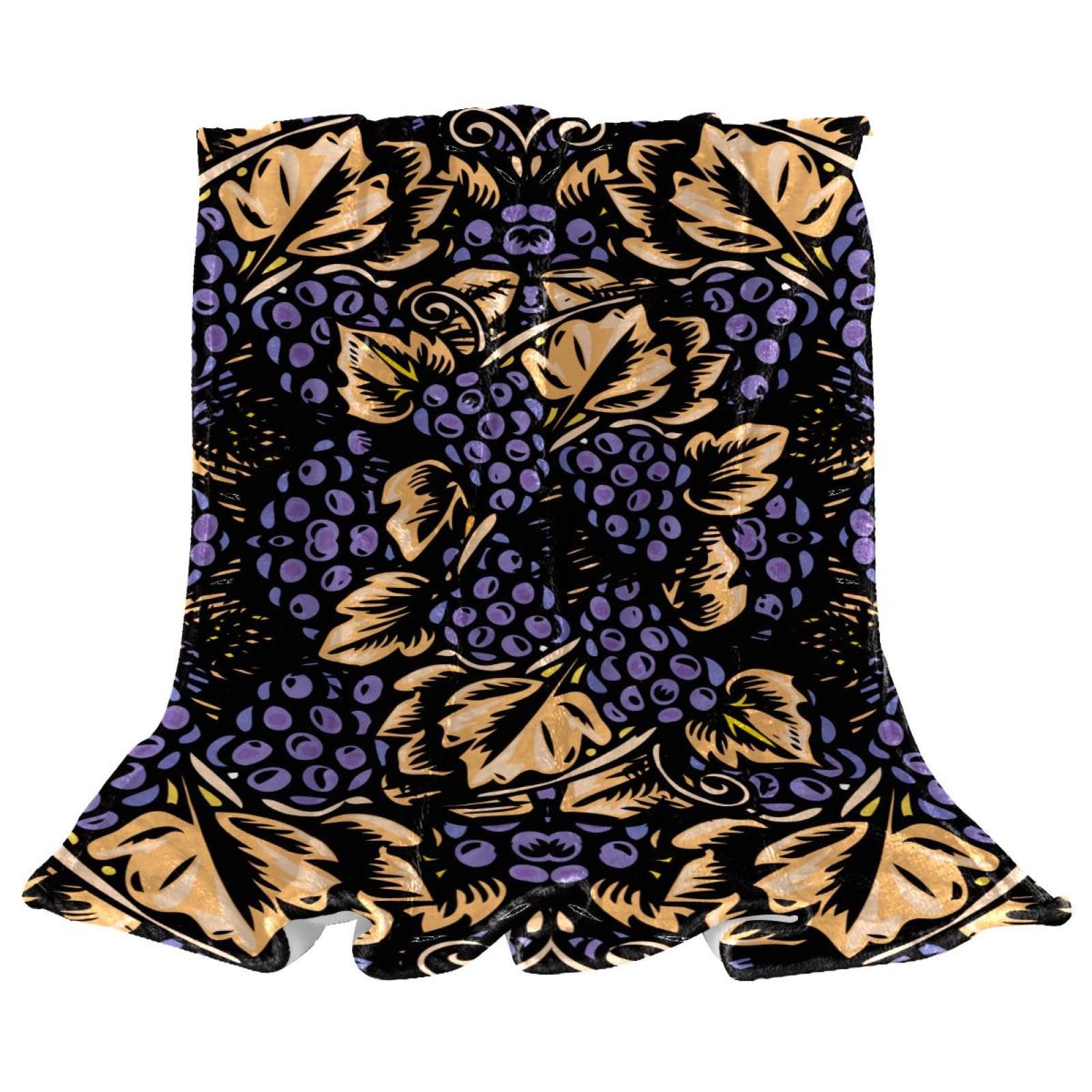 Couverture douce violette pour protéger votre canapé avec style