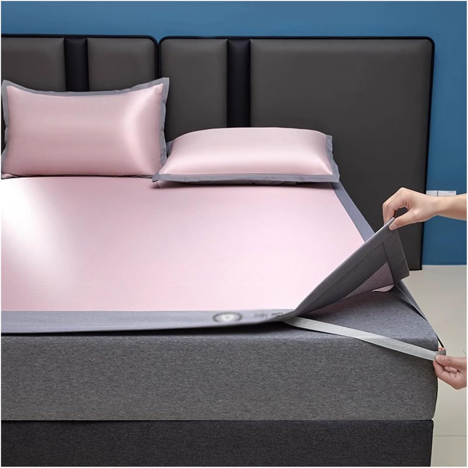 WIGSELBL Cooling Mattress Pad for Hot Sleepers,Ice Silk Cool Mat,Summer Sleeping Pad Ice Rattan Mat Set,Foldable Rattan Bed Pad Cover Quick Cooling(Style-1,120 * 190cm)