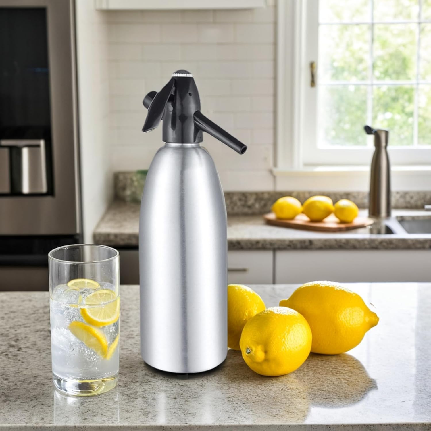 1L Botella de Sifón de Soda Profesional Aleación de Soda Soda Carbonatada Seltzer Creador de agua con regulador de presión para bebidas de jugo Cóctel(Silver)