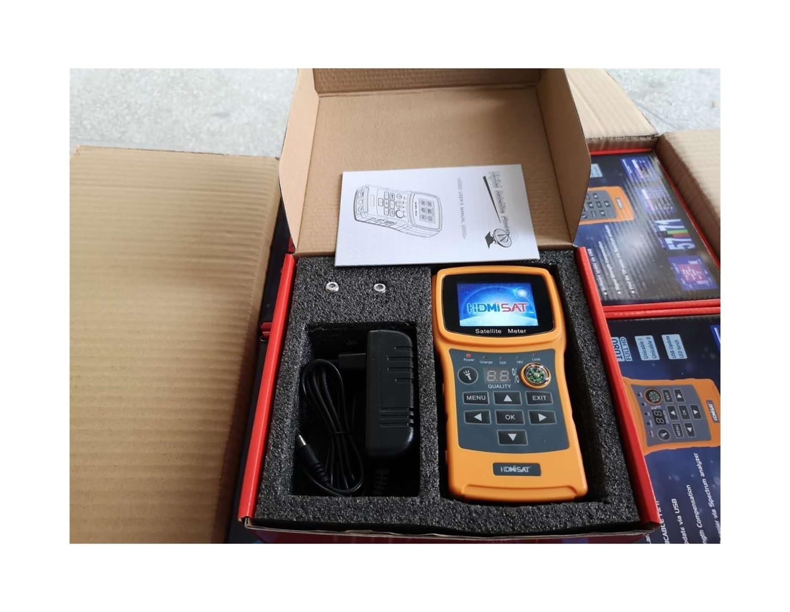 Recherche de Satellites, Détecteur de Satellite SF-710 for récepteur télévision par, écran Couleur DISEqC1.0 avec USB/Boussole, Prise en Charge du Compteur DVBS/DVBS2