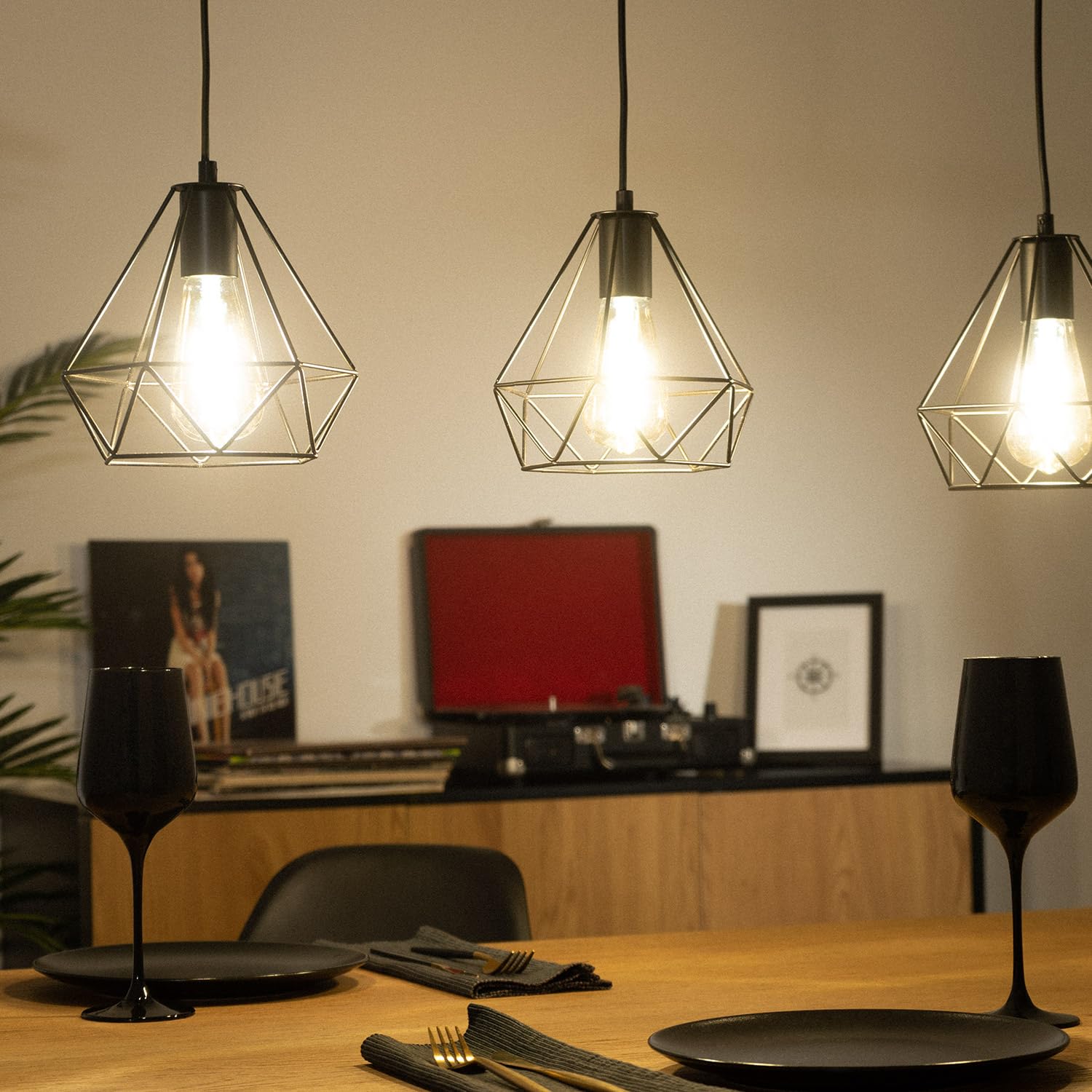 LEDKIA Lámpara Colgante Metal Sardo 3 Focos Negro | Estilo Industrial Retro | Compatible con Bombillas E27 | Altura Regulable | IP20 para Interiores; Negro; Metal