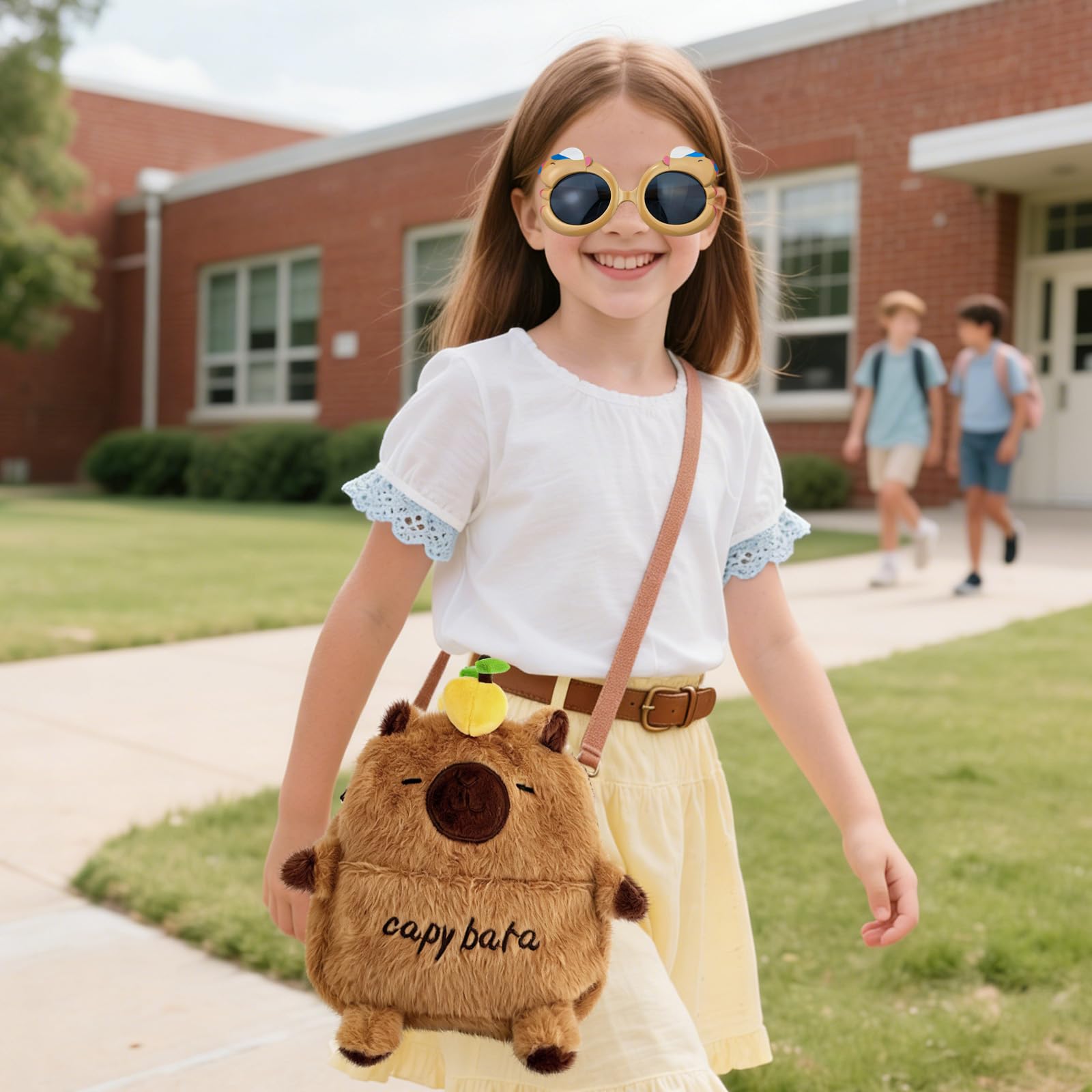 LUKIUP Set di 3 borse Capybara in peluche, con occhiali da sole, ciondolo Capybara, ideale per scuola, shopping e viaggi, portatile, per cellulare, chiavi e portafoglio