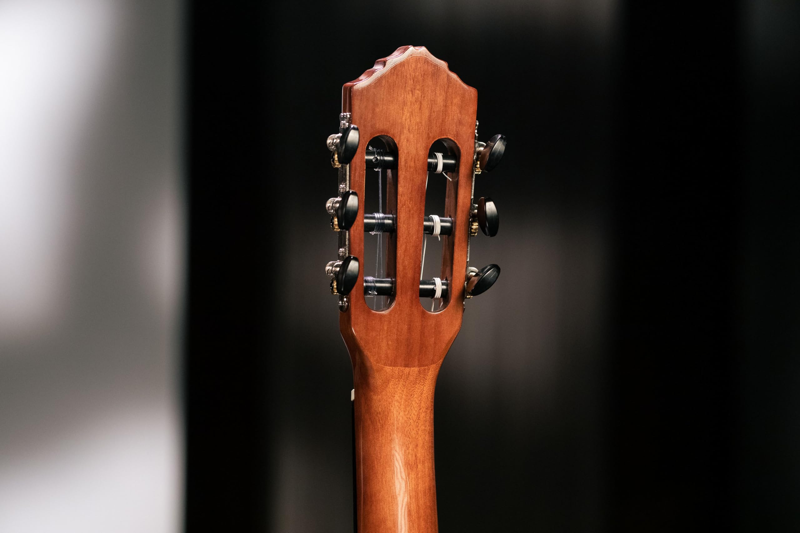 Ortega Guitars 3/4 Konzert Gitarre – Student Series – Fichte, Katalpa, Hochglanz Natur (RST5-3/4)
