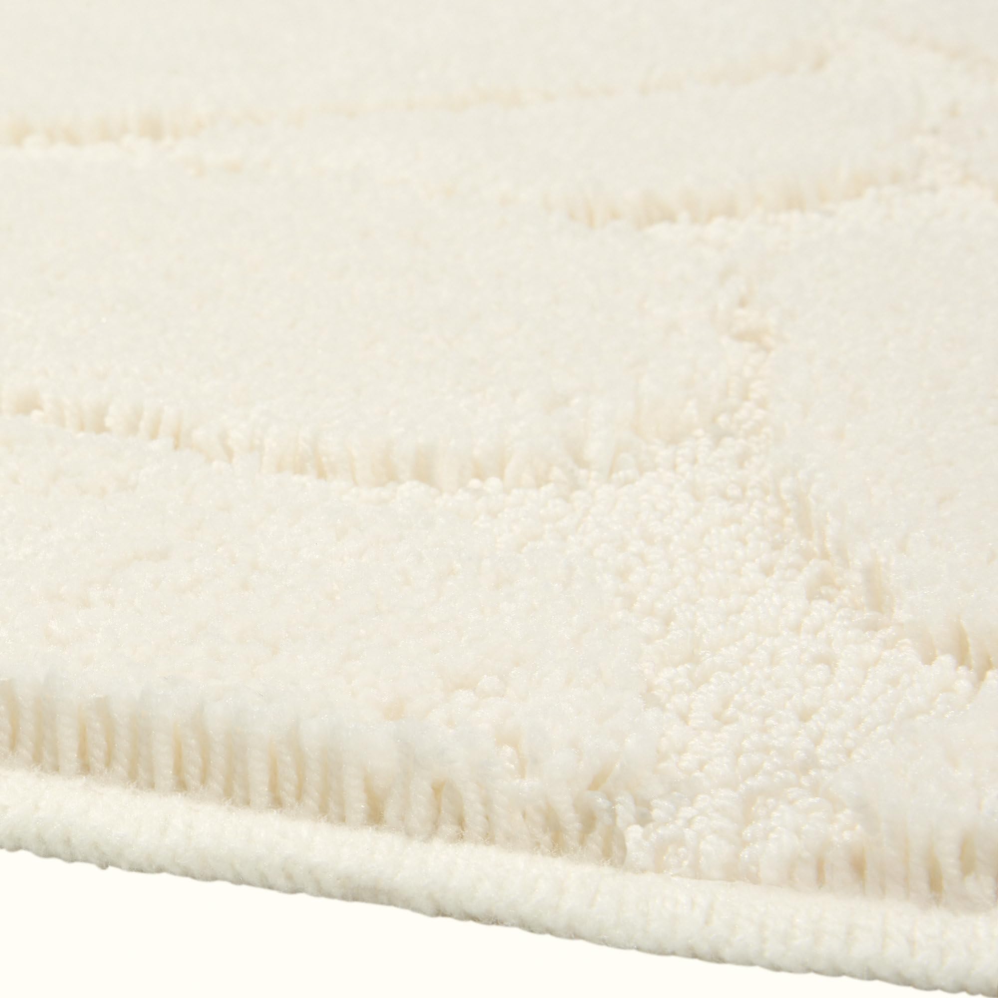 REDBEST Badematte Jacox Kieselsteine Muster Creme Größe 80x140 cm - Hoch-Tief-Struktur, pflegeleicht, strapazierfähig, schnell trocknend, rutschhemmend, für Fußbodenheizung geeignet