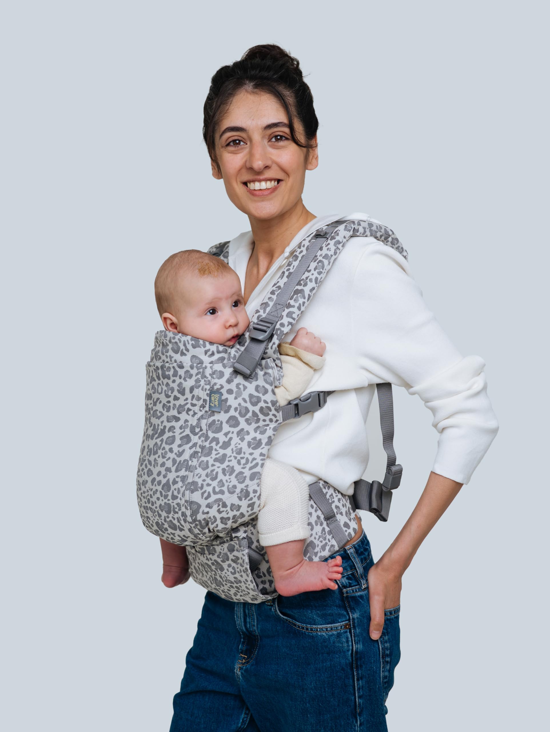 Love & Carry ONE Evo Babytrage für Neugeborene (Leo) | Für Babys, Ergonomisch