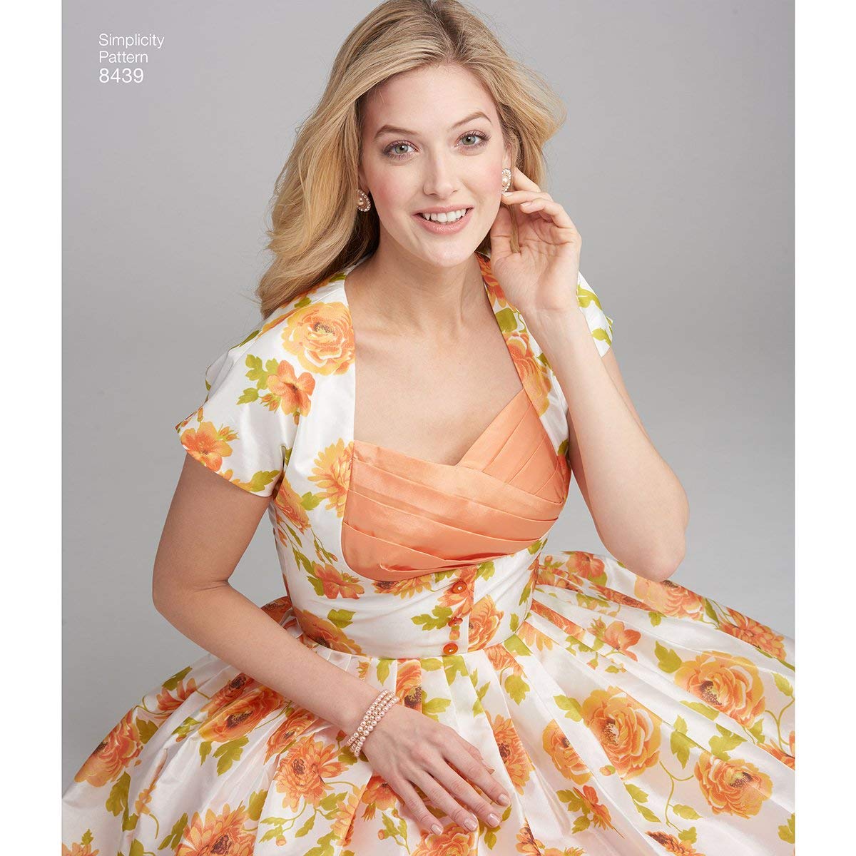 Simplicity US8439AA Retro Women's Dress Sew Chic Pattern Company, Sizes 10-18