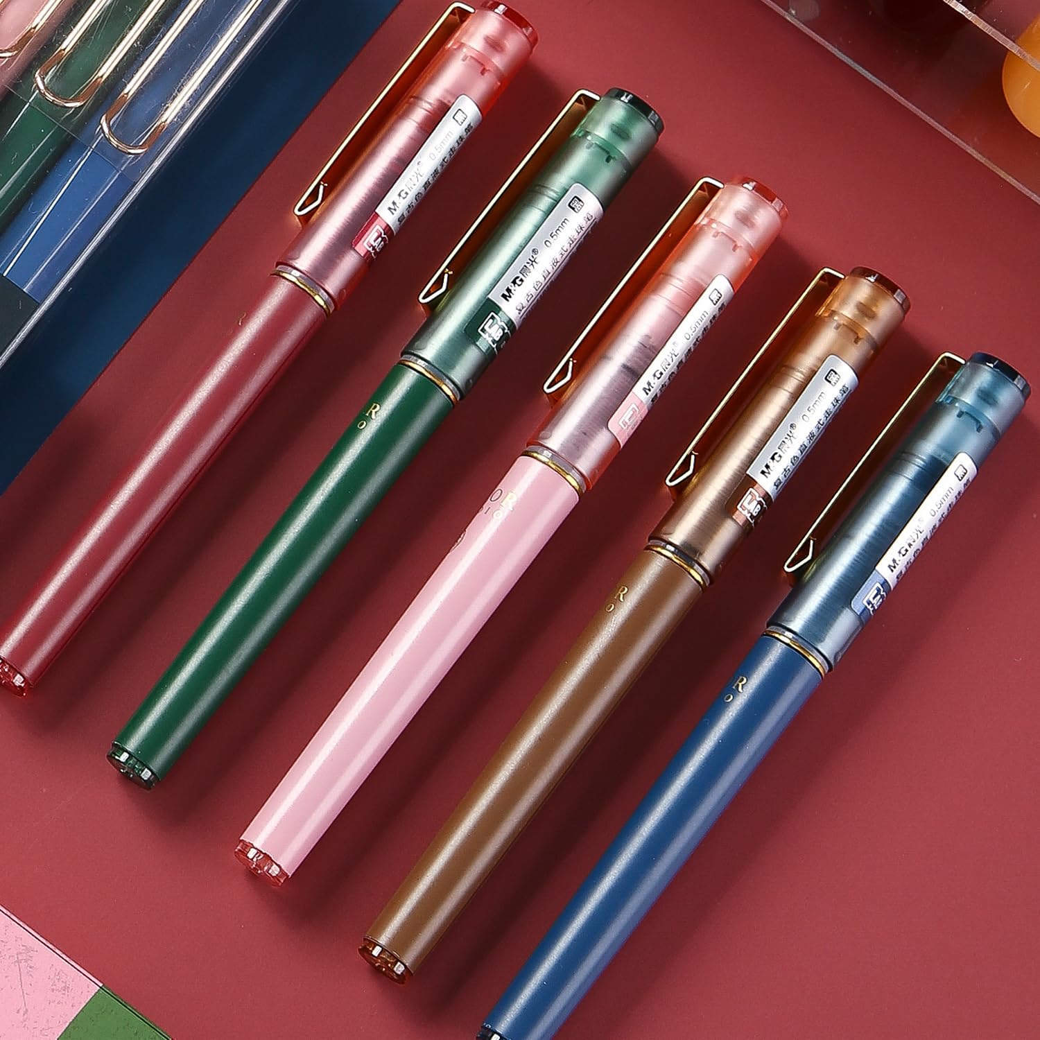 M&G 5 Pcs Liquid Ink Rollerball Pens, 0.5mm Black Ink Ultra Fine Point Pens, Quick Drying Pens with Pen Caps Smooth Writing for Note Taking, Office School Supplies Gifts Student Women Men